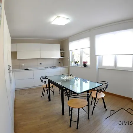Civico 83 Lejlighed *