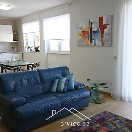 Civico 83 Lejlighed *