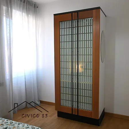 Appartamento Civico 83 *